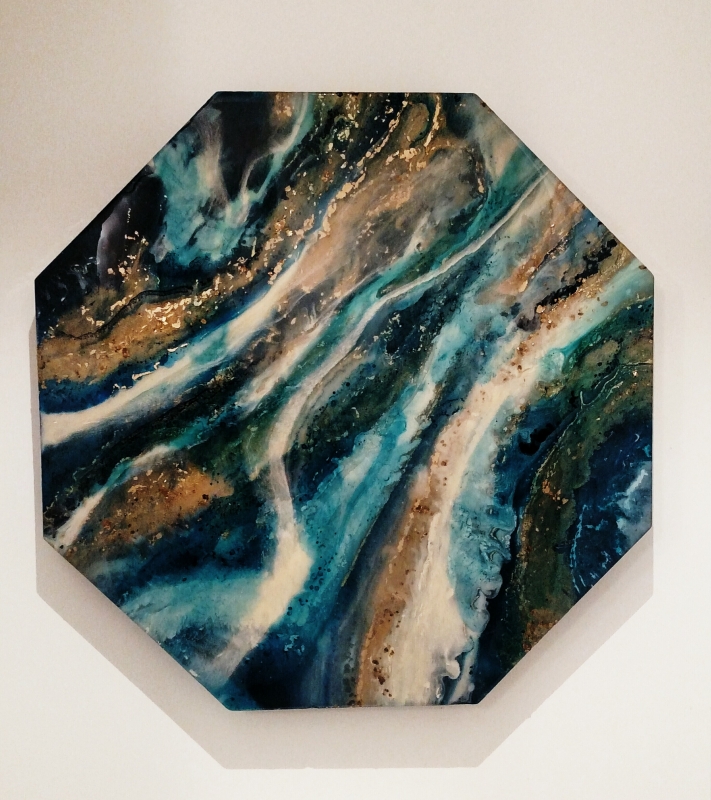 azul gemstone by artist Lacy Husmann